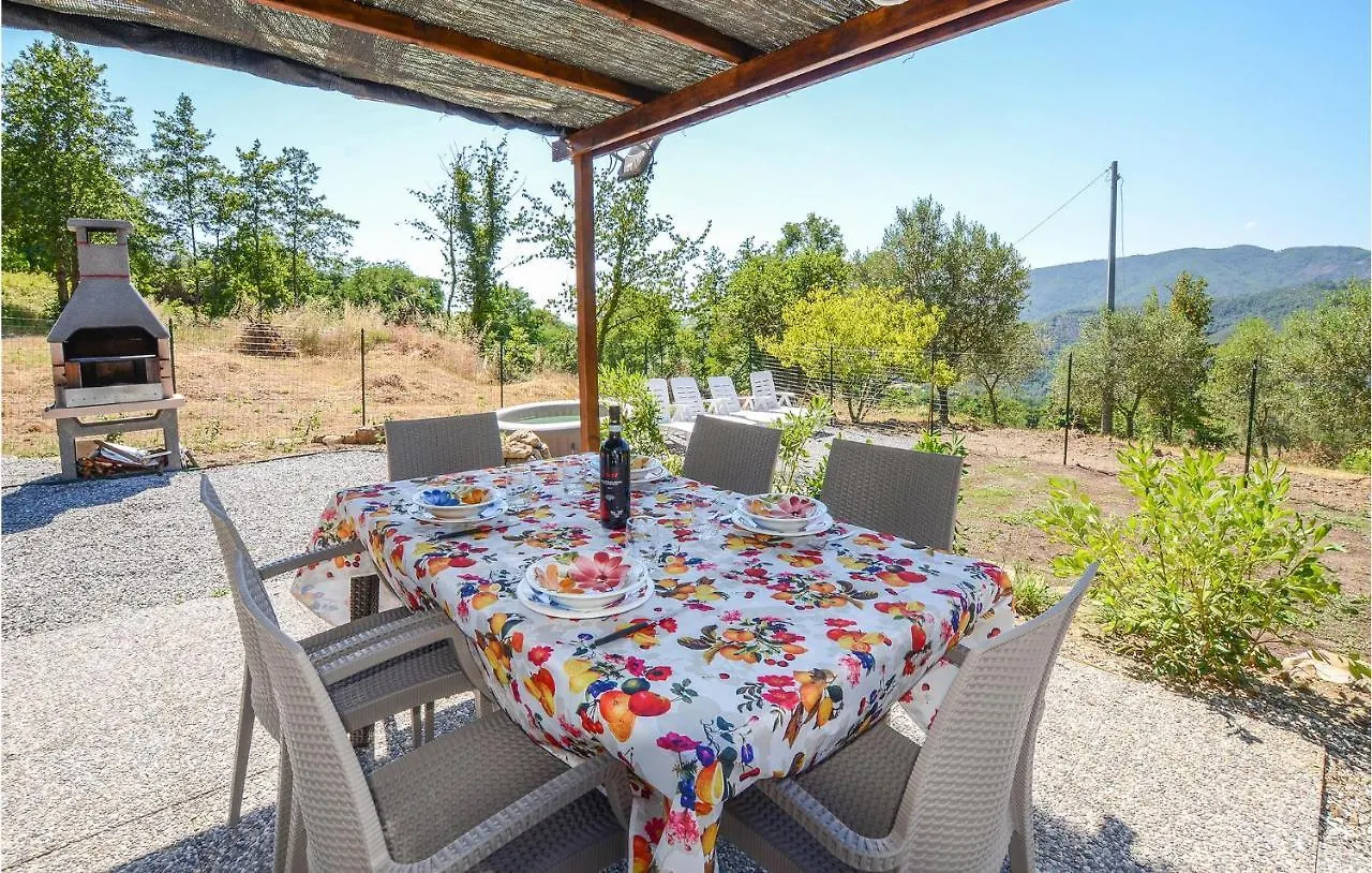 Hébergement de vacances 2 Bedroom Beautiful Home In Framura