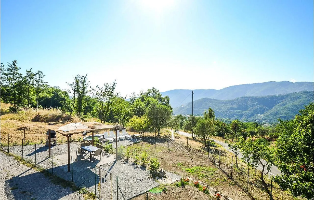 2 Bedroom Beautiful Home In Framura